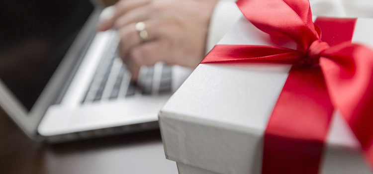 2012 Canadian Holiday Shopping Statistics and E-commerce Tips
